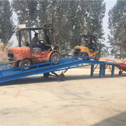 苏州移动式登车桥
厂家
