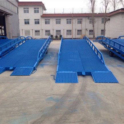 随州嵌入式登车桥生产厂家