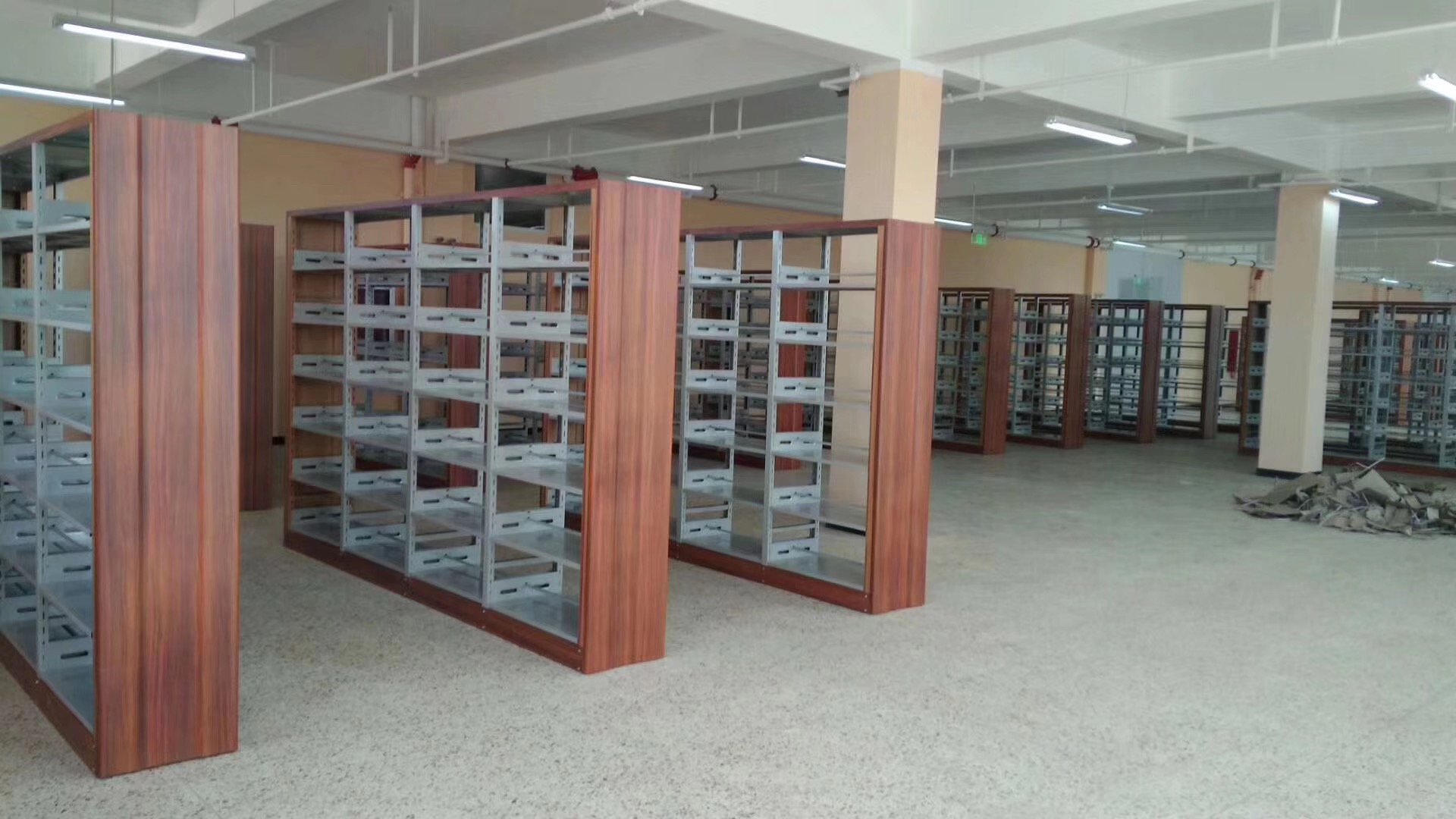 张家口市怀来储物柜批发价