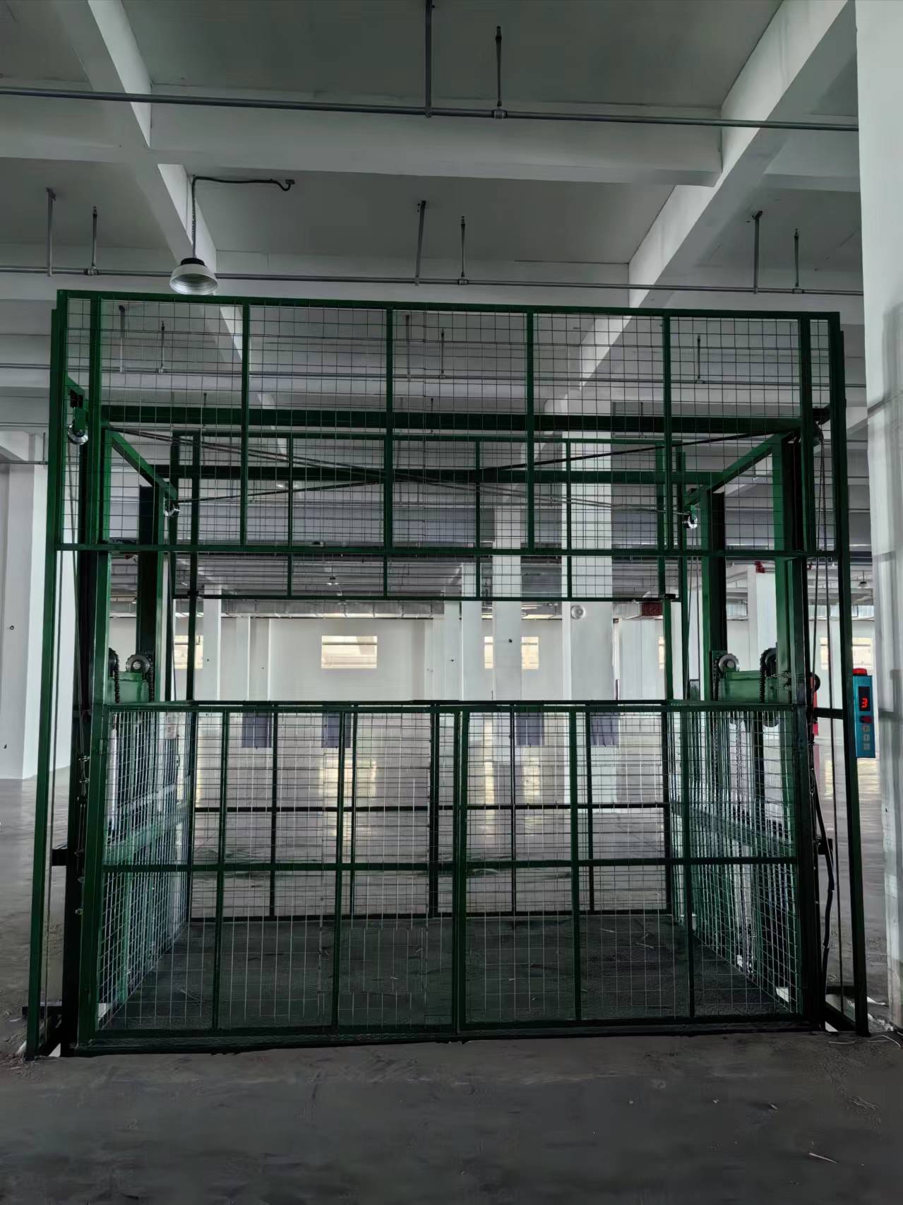 导轨式升降机 升降货梯导轨式批发价格同城区域经销商