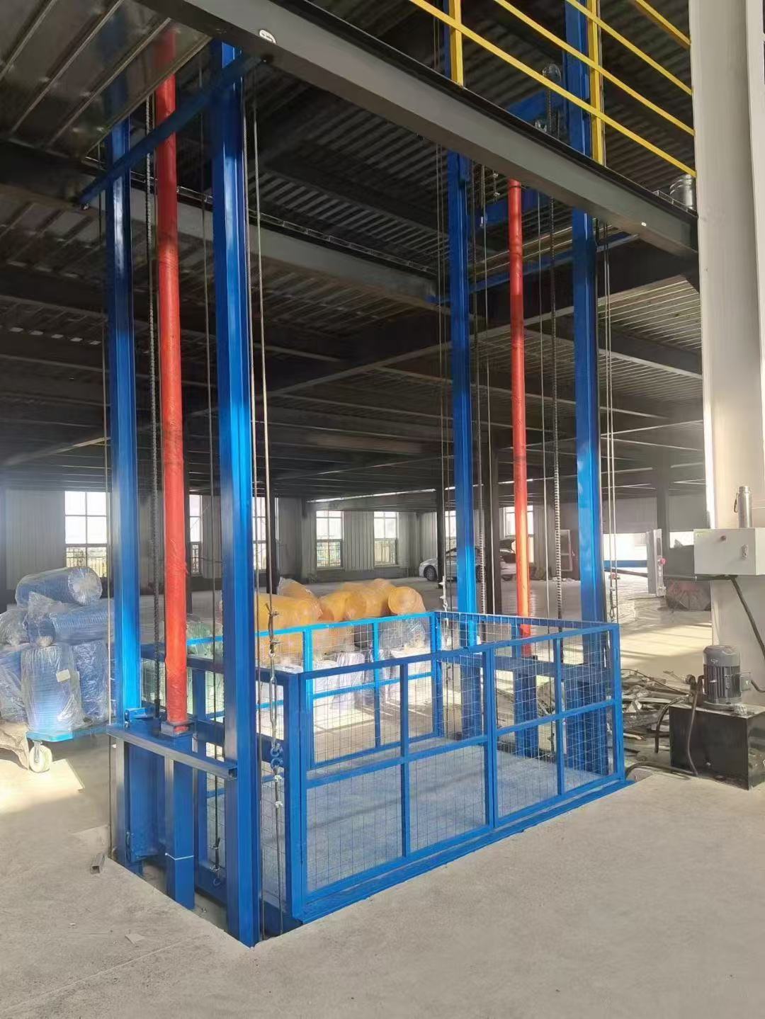 升降货梯导轨式报价专业按需定制