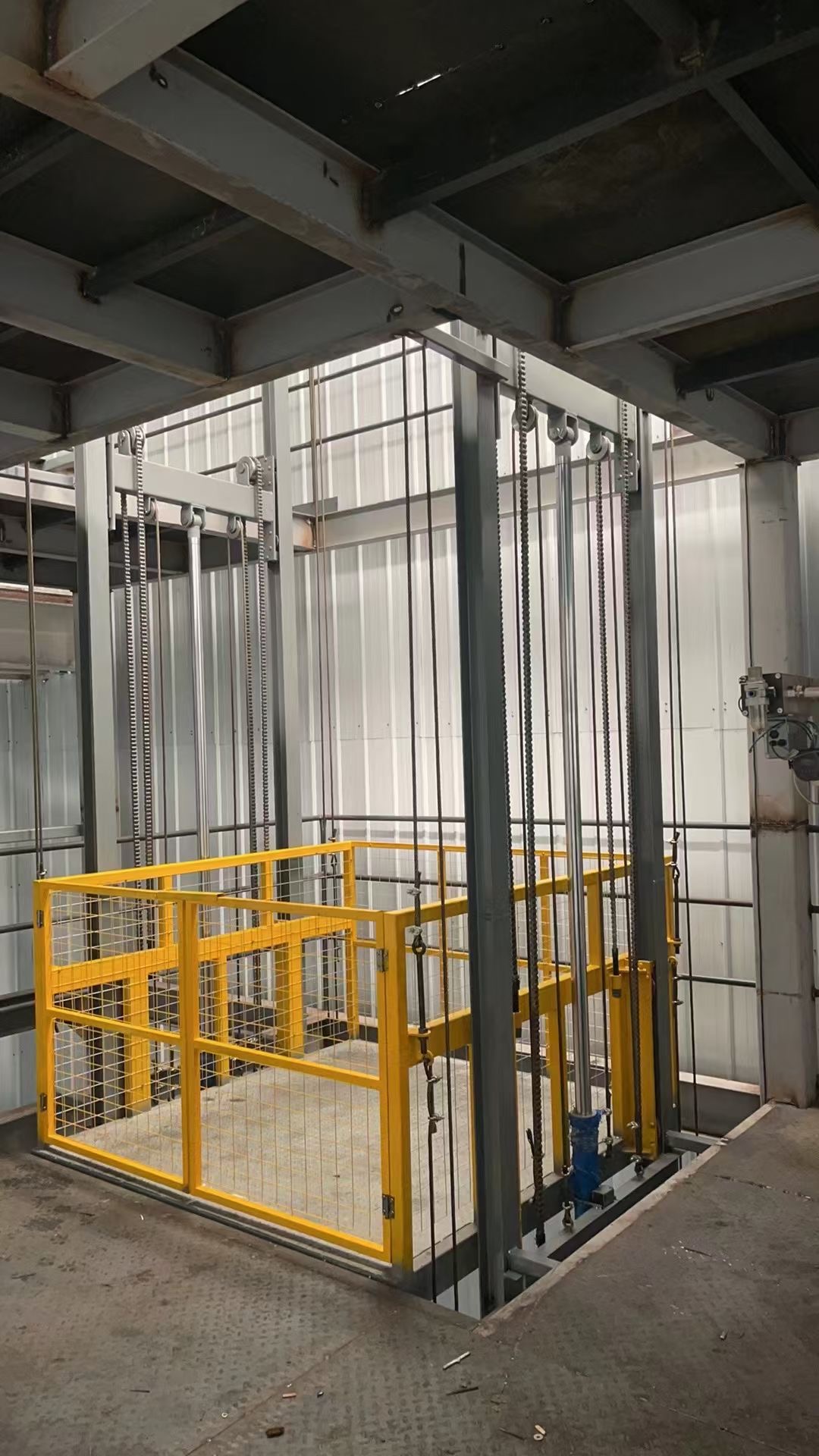 导轨式升降机厂家诚信经营