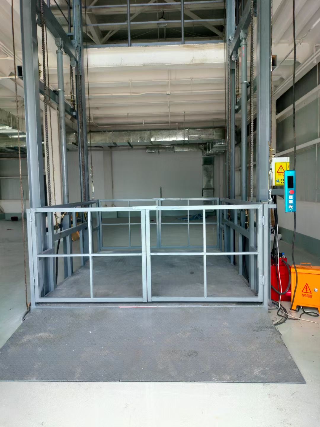 固定液压登车桥	价格当地货源