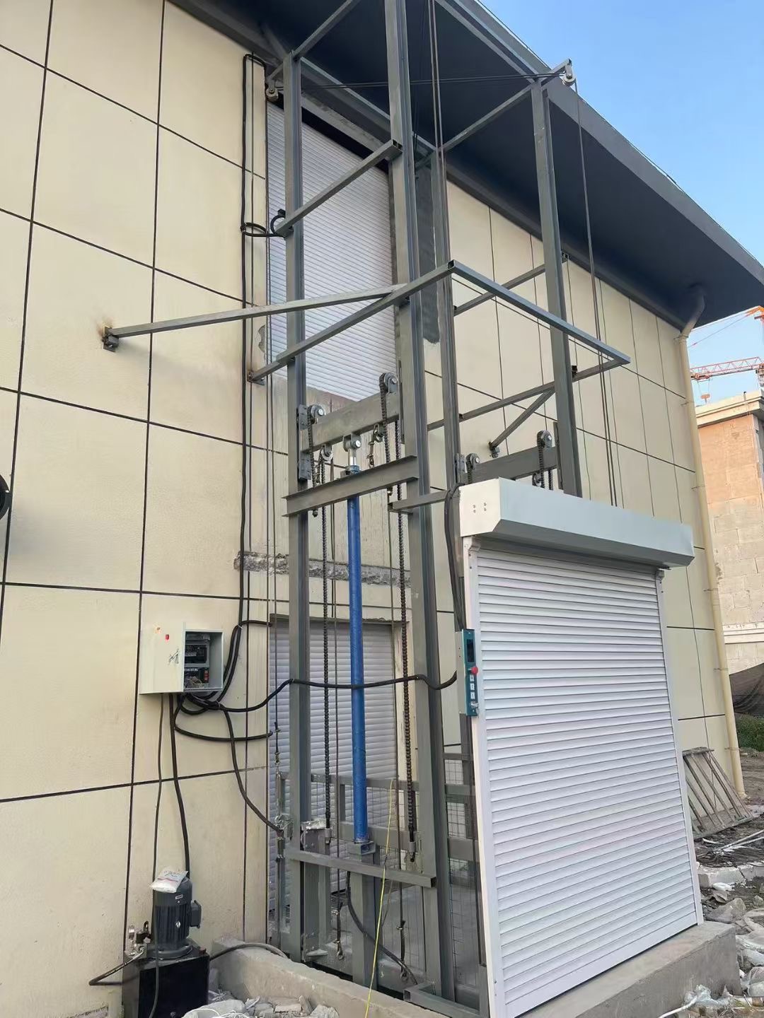 导轨式升降机价格报价本市品牌