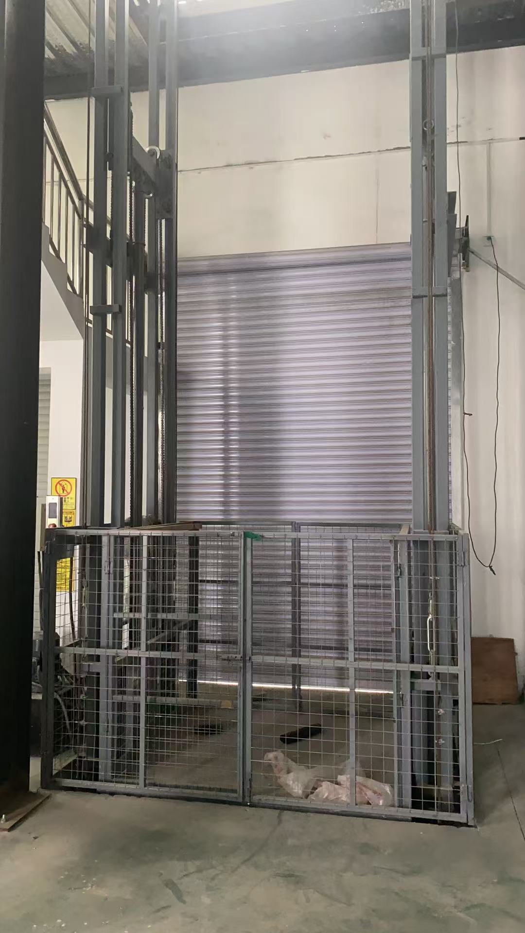 升降货梯导轨式公司厂家直营