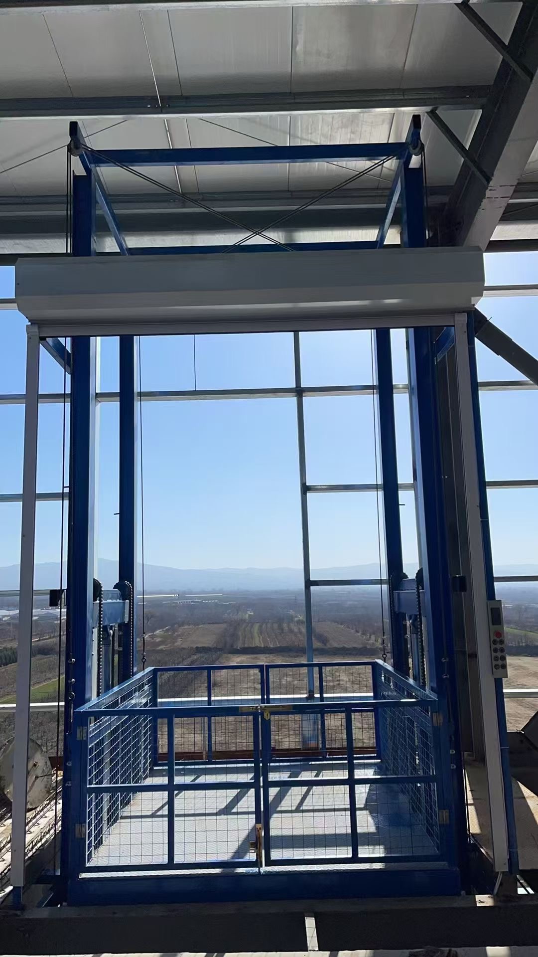 湛江导轨式升降货梯报价