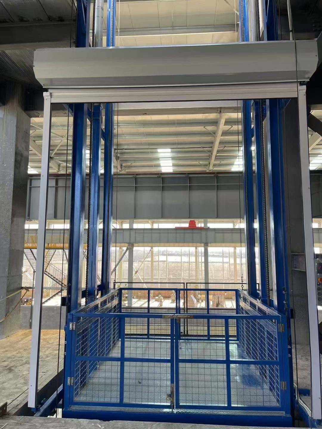 导轨式液压升降平台采购本地区公司