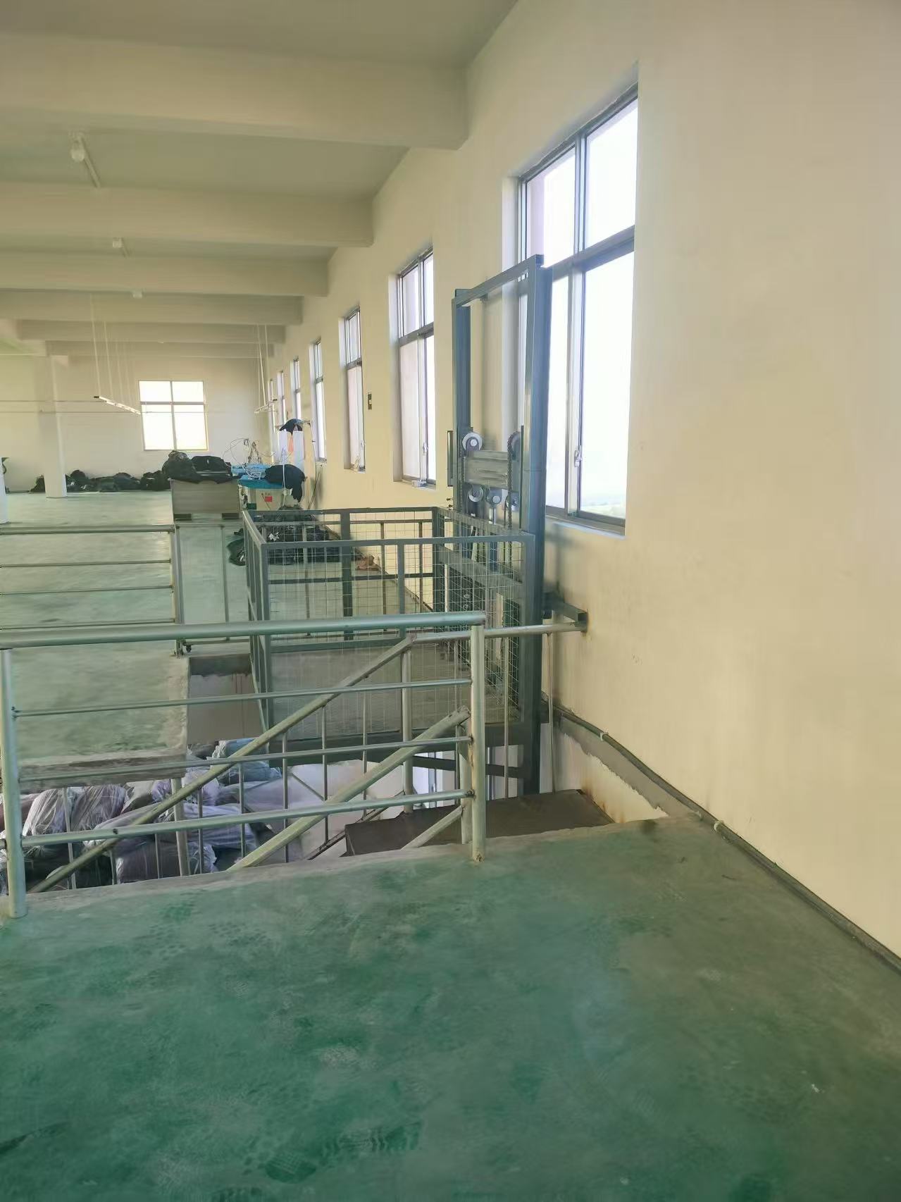 黄南二层导轨式升降机价格