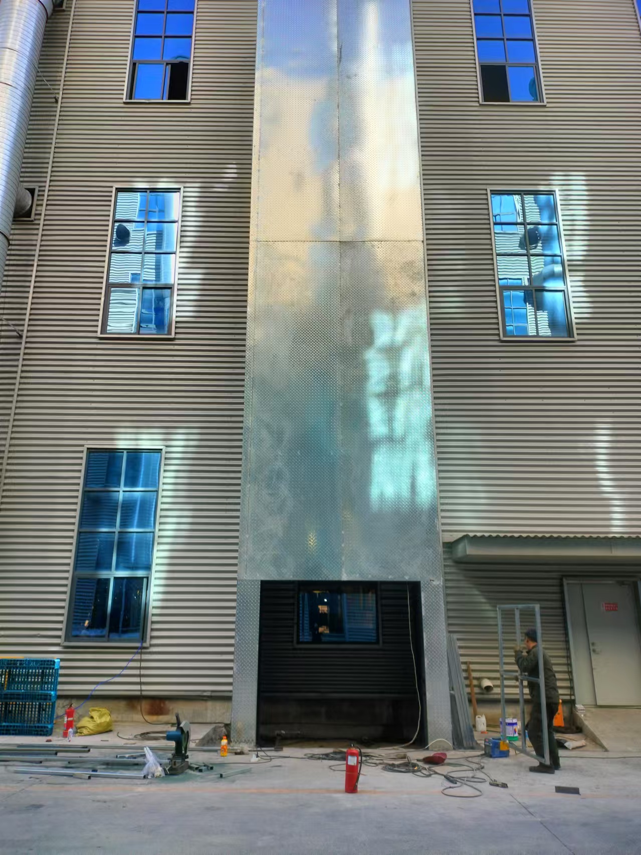  导轨式升降机多种规格库存充足质检严格放心品质