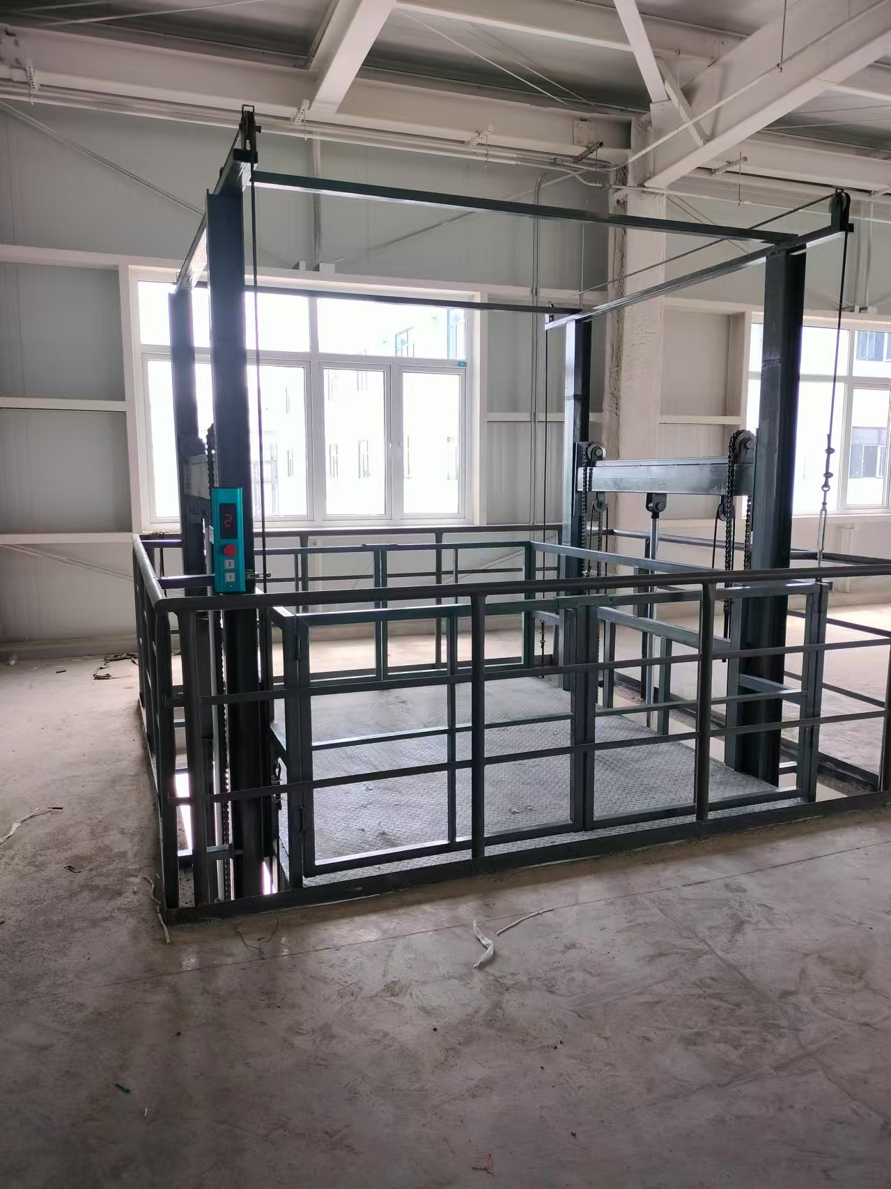 剪叉式升降机生产畅销本地