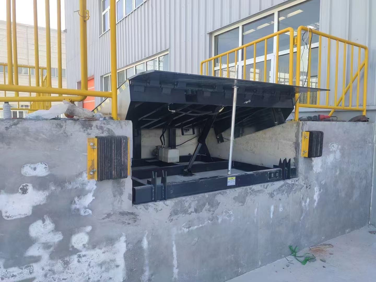 卸货平台供应实体厂家