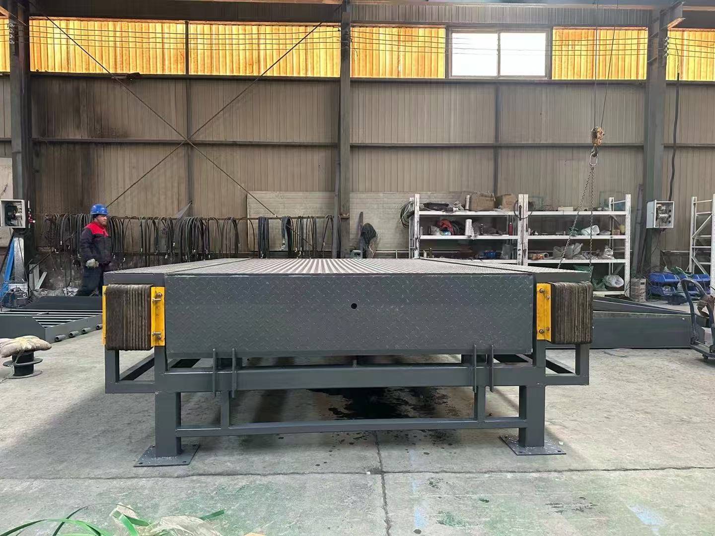 剪叉式升降机价格本地生产商