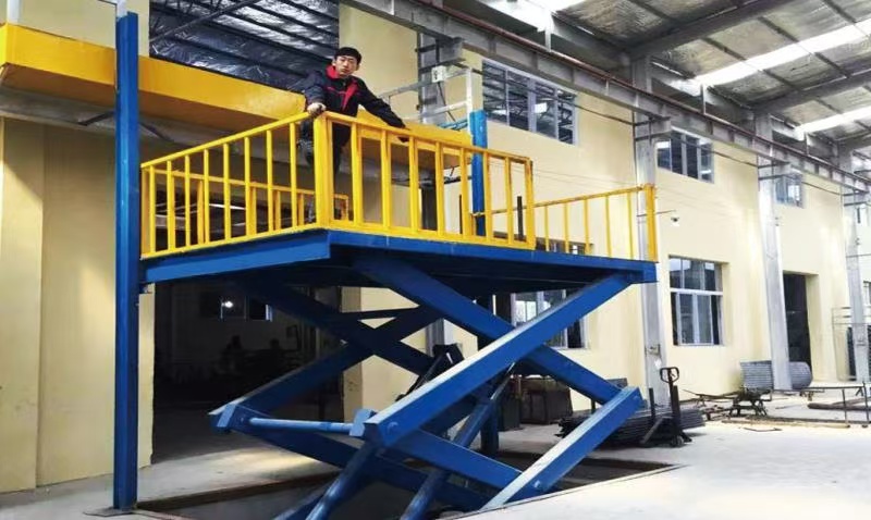 移动剪叉式升降机多少钱供应敢与同行比质量