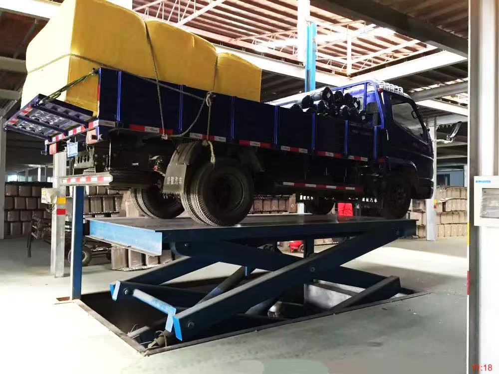 移动剪叉式升降机多少钱报价一件也发货