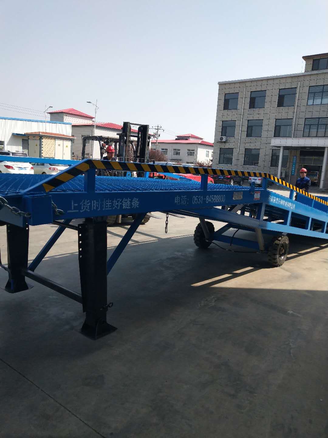 移动式卸货台价格安装同城 本地域生产厂家