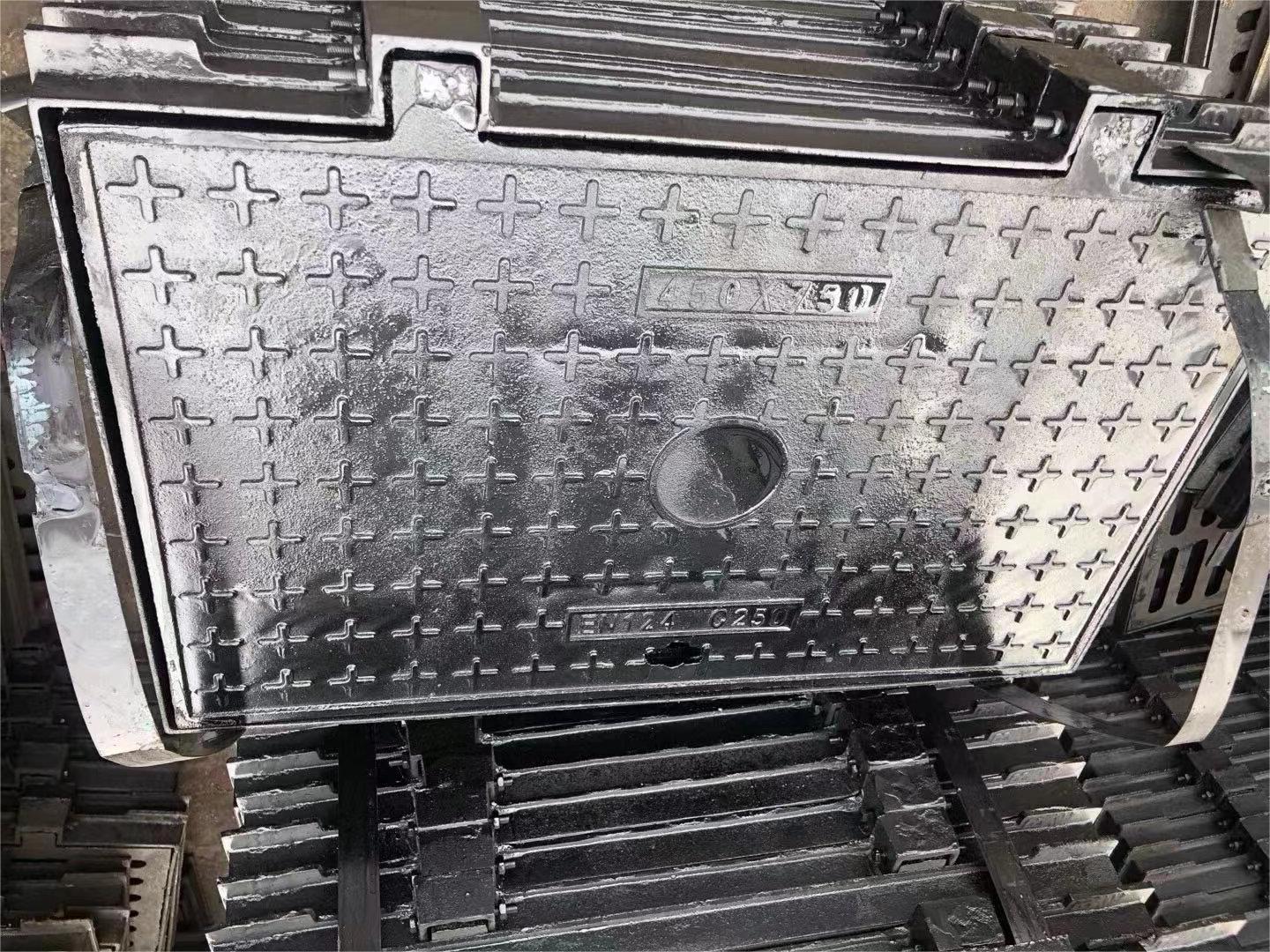 铺砖下沉式井盖现货批发建通铸造厂家优质货源