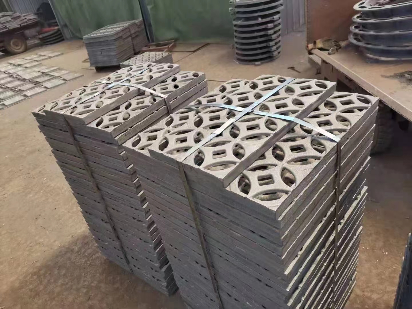 广东韶关市球墨铸铁树篦子型号齐全建通铸造厂家