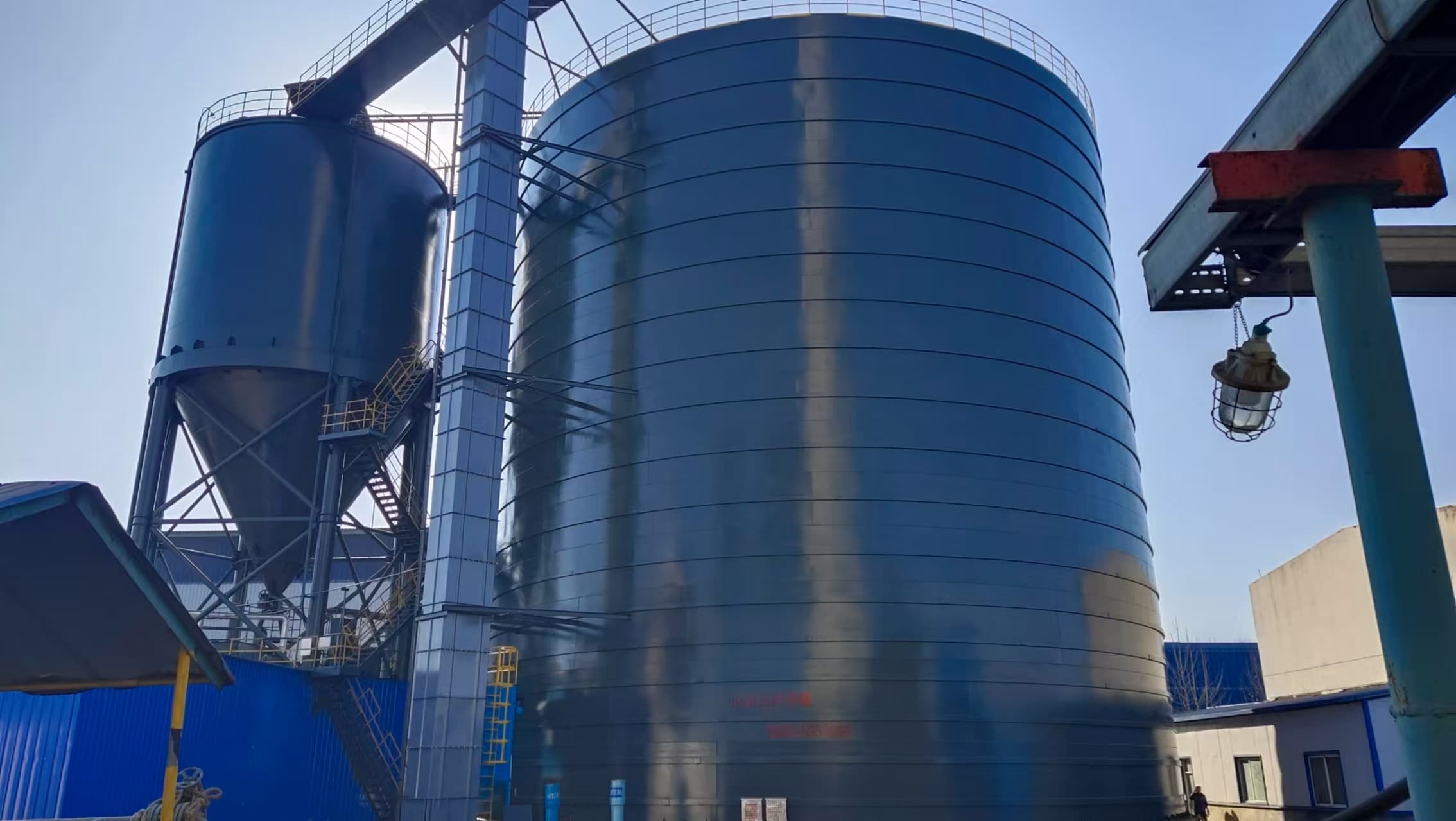 玉溪0000吨钢板库-存货充足