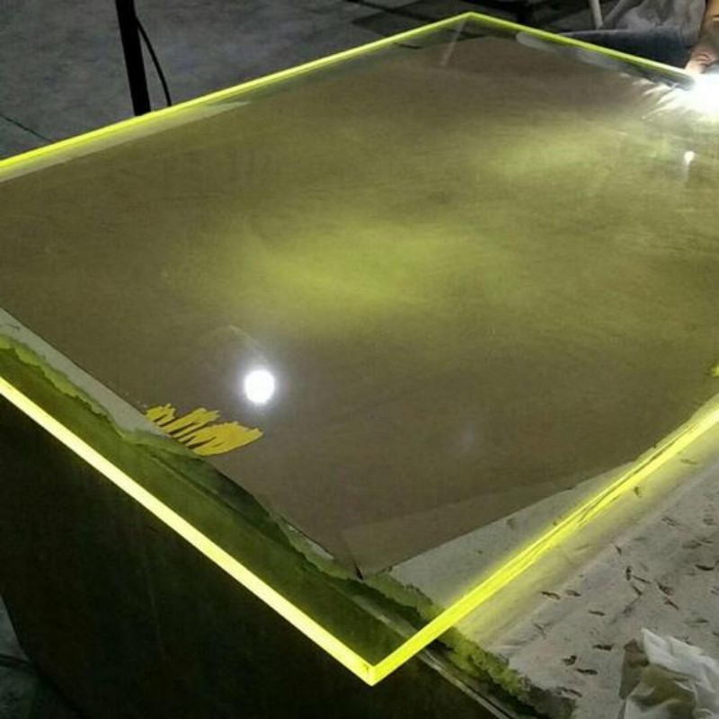 平江铅玻璃严格把控每一处细节