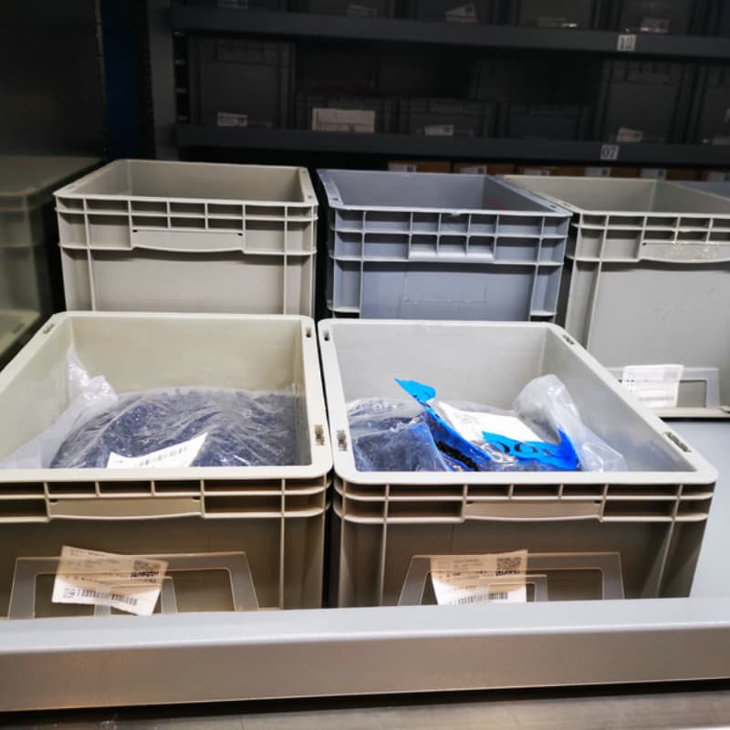 SMT智能分拣智能柜和AGV供应商苏州东胜 本地范围货源