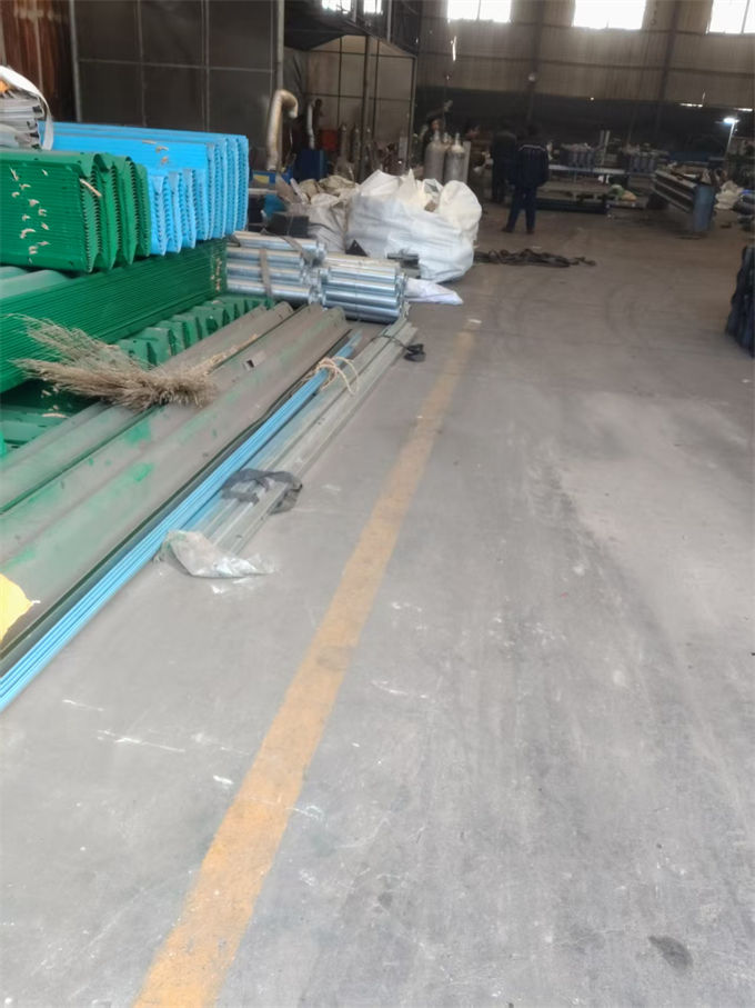 三亚波形护栏二波护栏出厂价