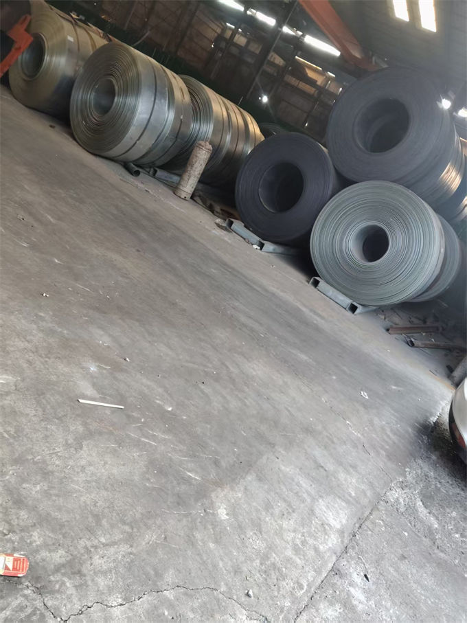 徐水波形护栏-波形护栏板优选货源