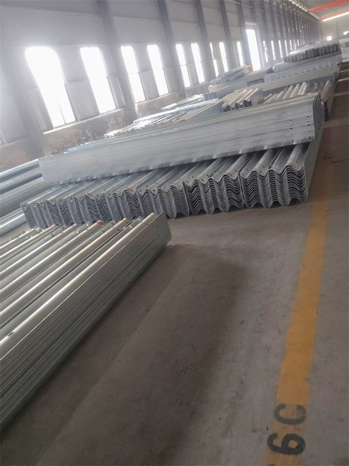 新建波形护栏,双波护栏现货