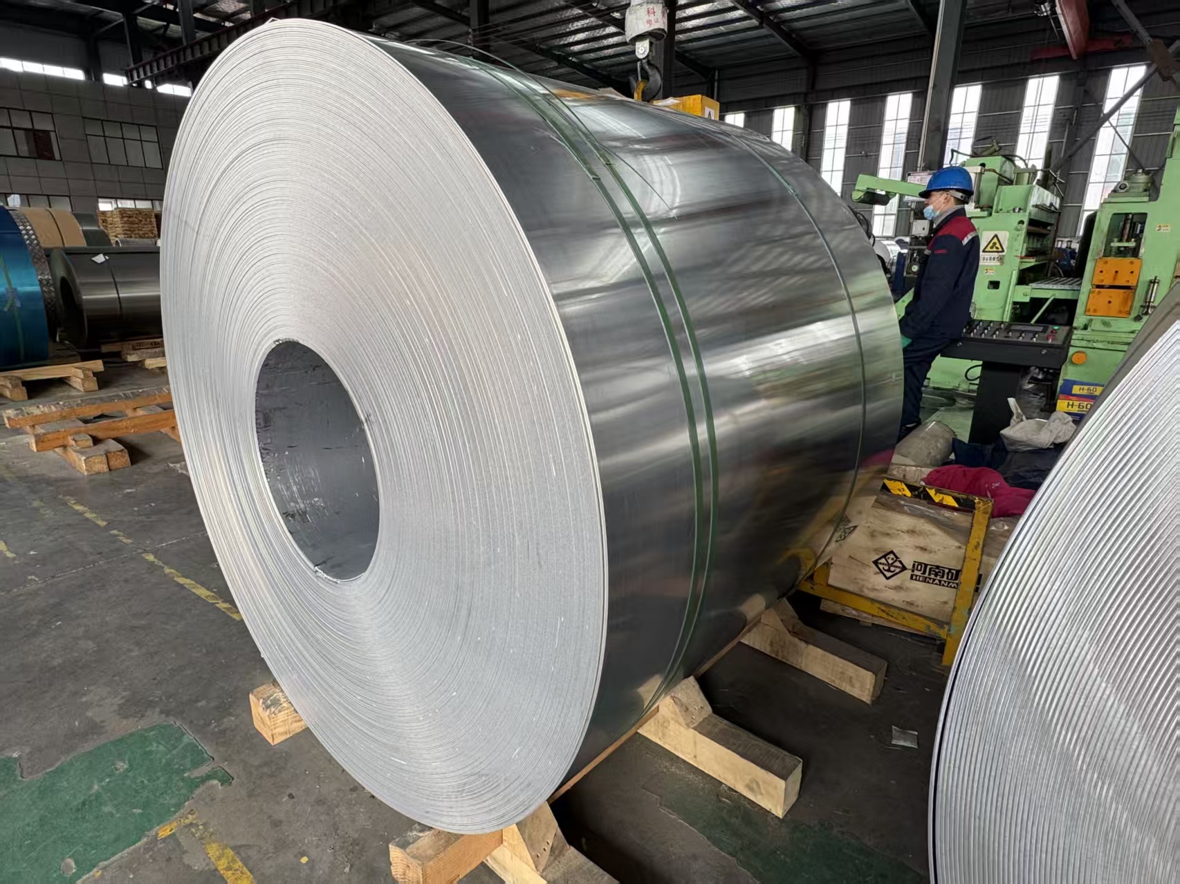 有现货的压花铝卷生产厂家