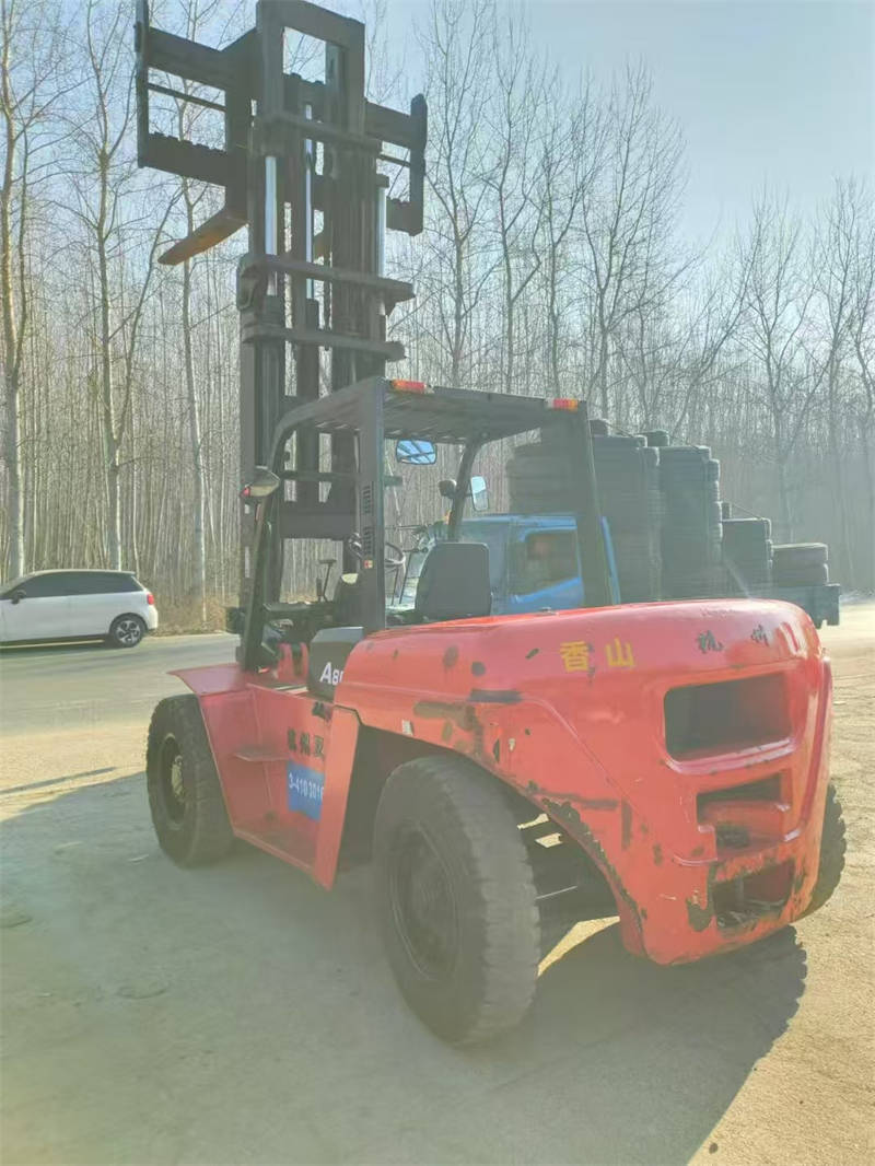 渑池二手叉车-二手龙工叉车实力厂家