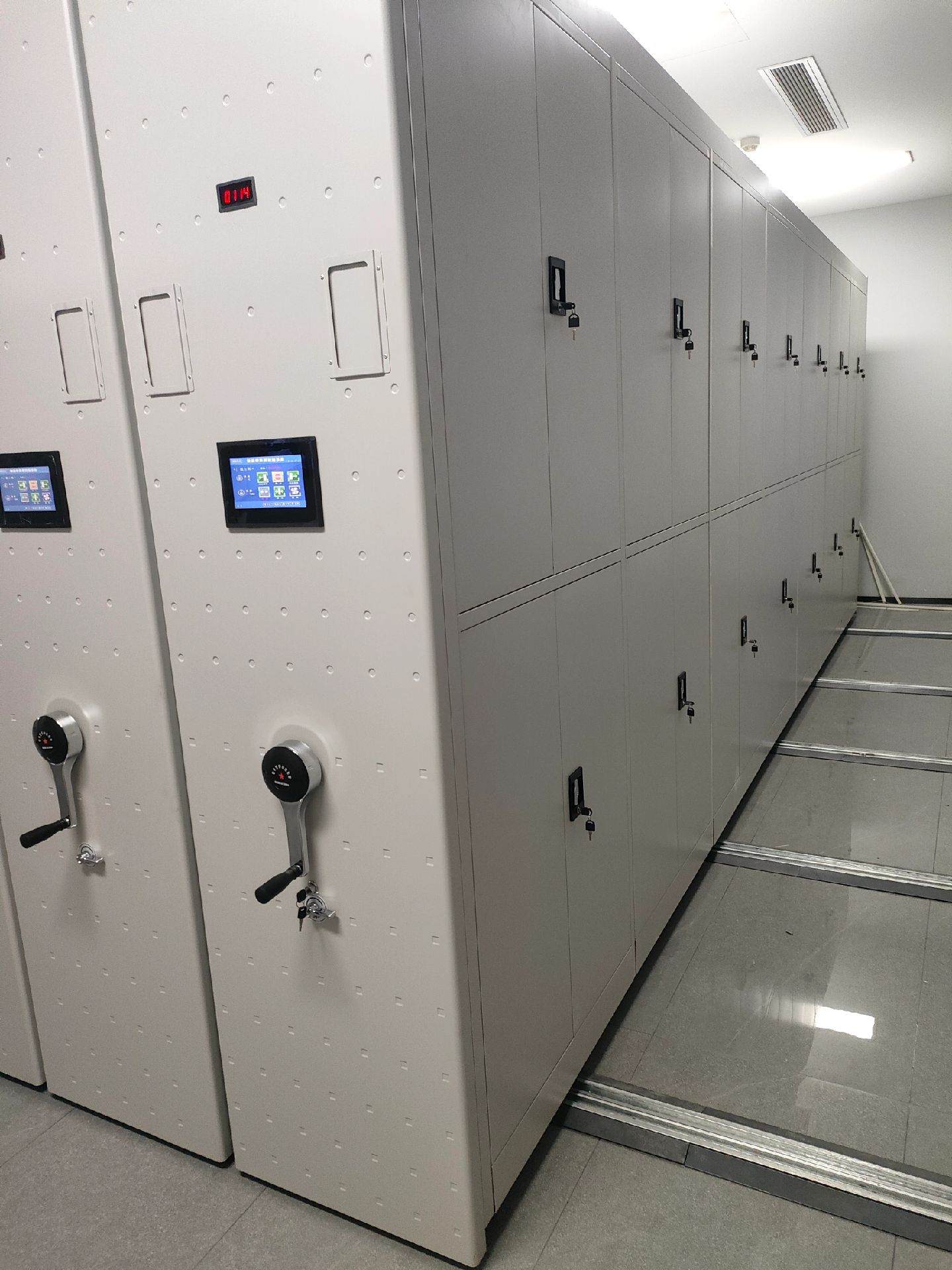 密集架 密集柜-智慧型综合档案馆定金锁价