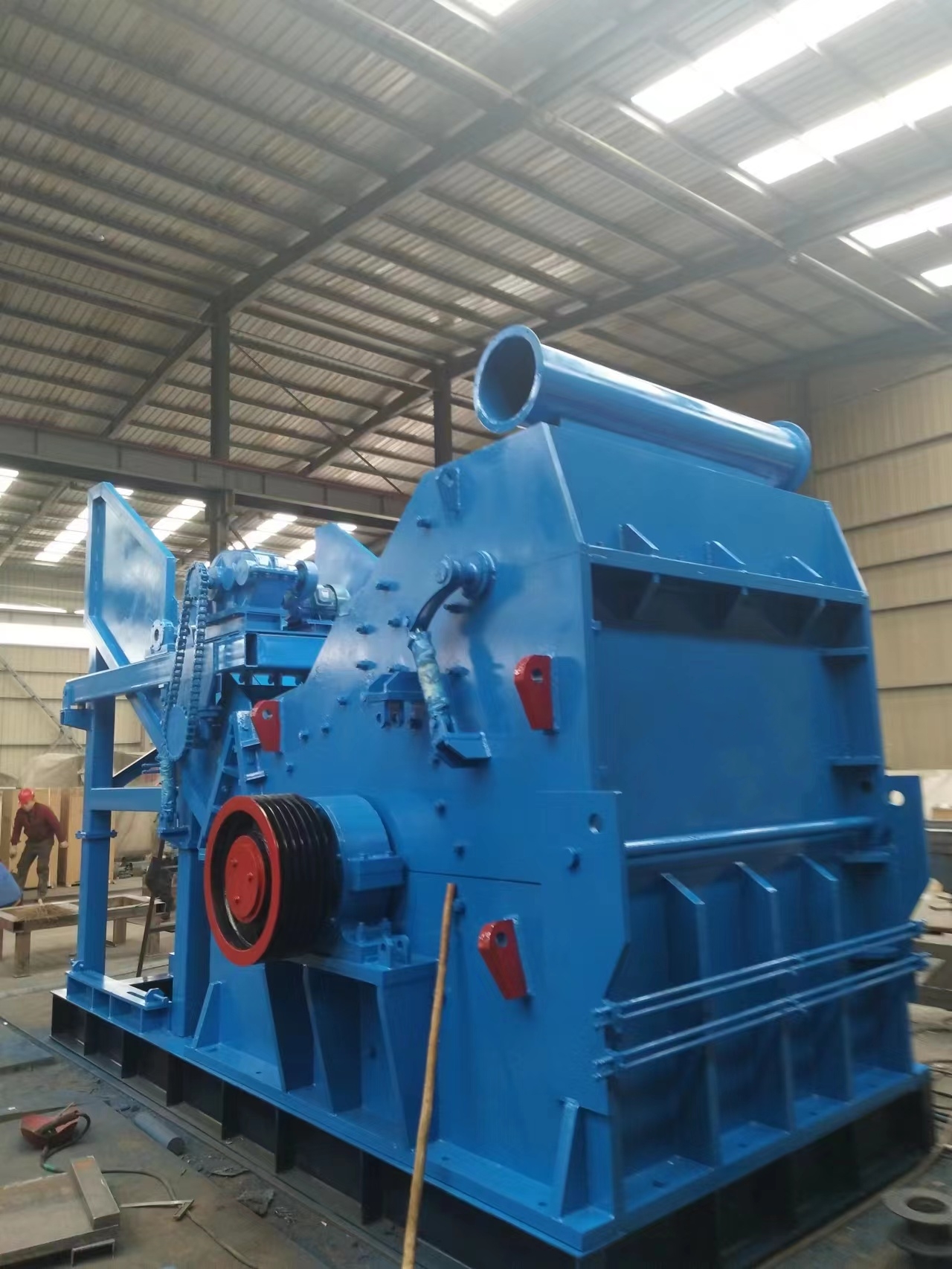 龙泉破碎机废钢粉碎机细节之处更加用心