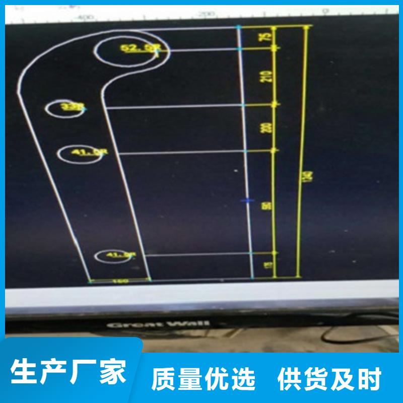 道路隔离栏杆提供售后安装本地制造商