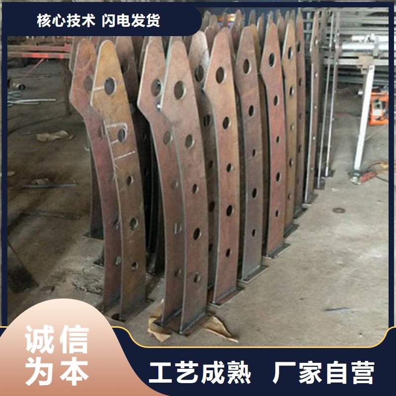 高速公路护栏款式多样优质原料