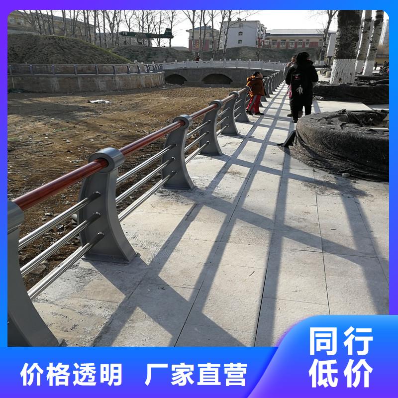 绿洲道路护栏价格中等偏低，适合大面积采用。经久耐用