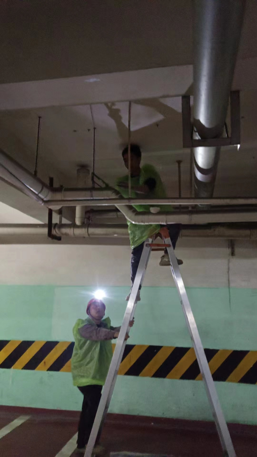 渝中泥浆转运队伍